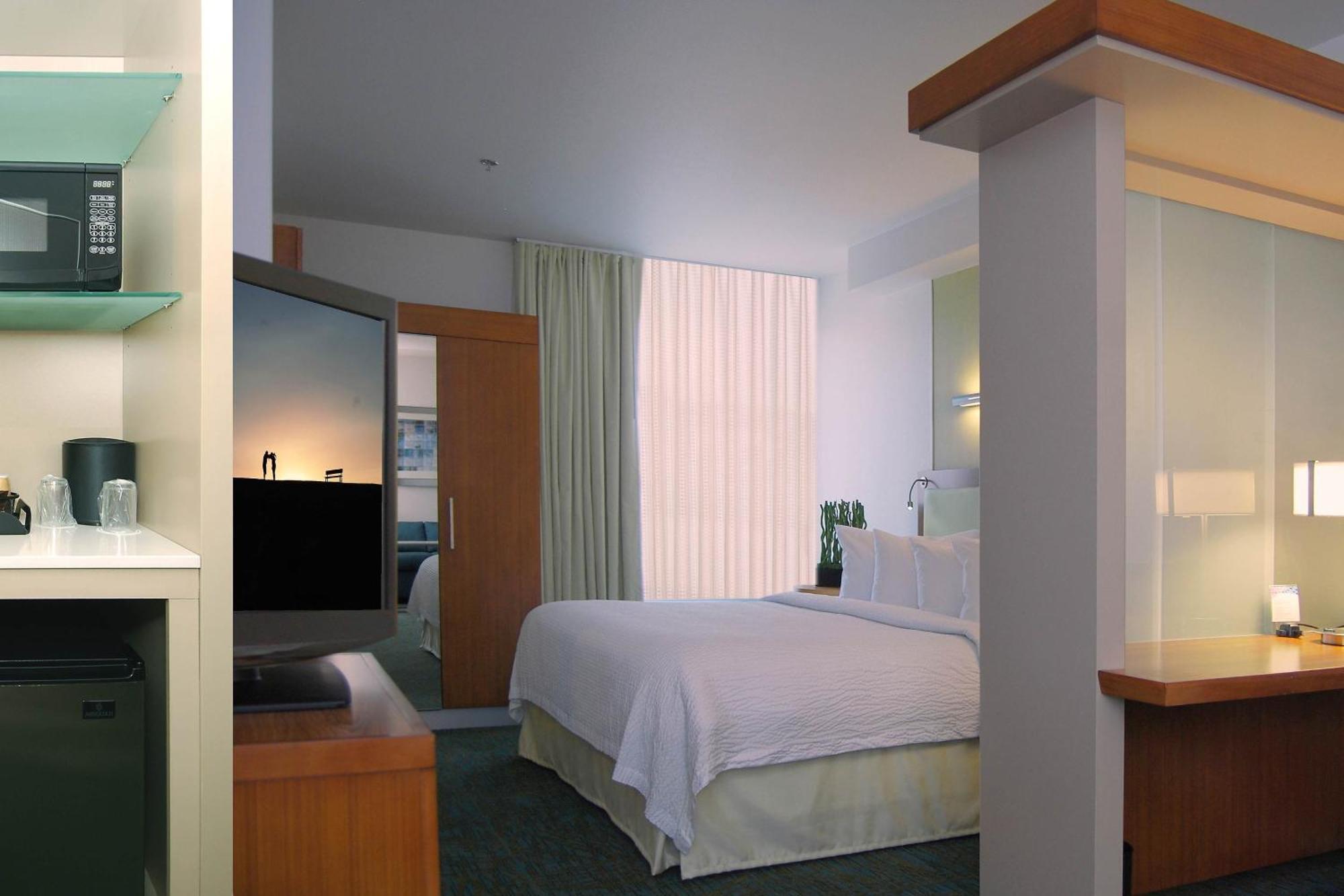 Springhill Suites By Marriott Las Vegas North Speedway Buitenkant foto