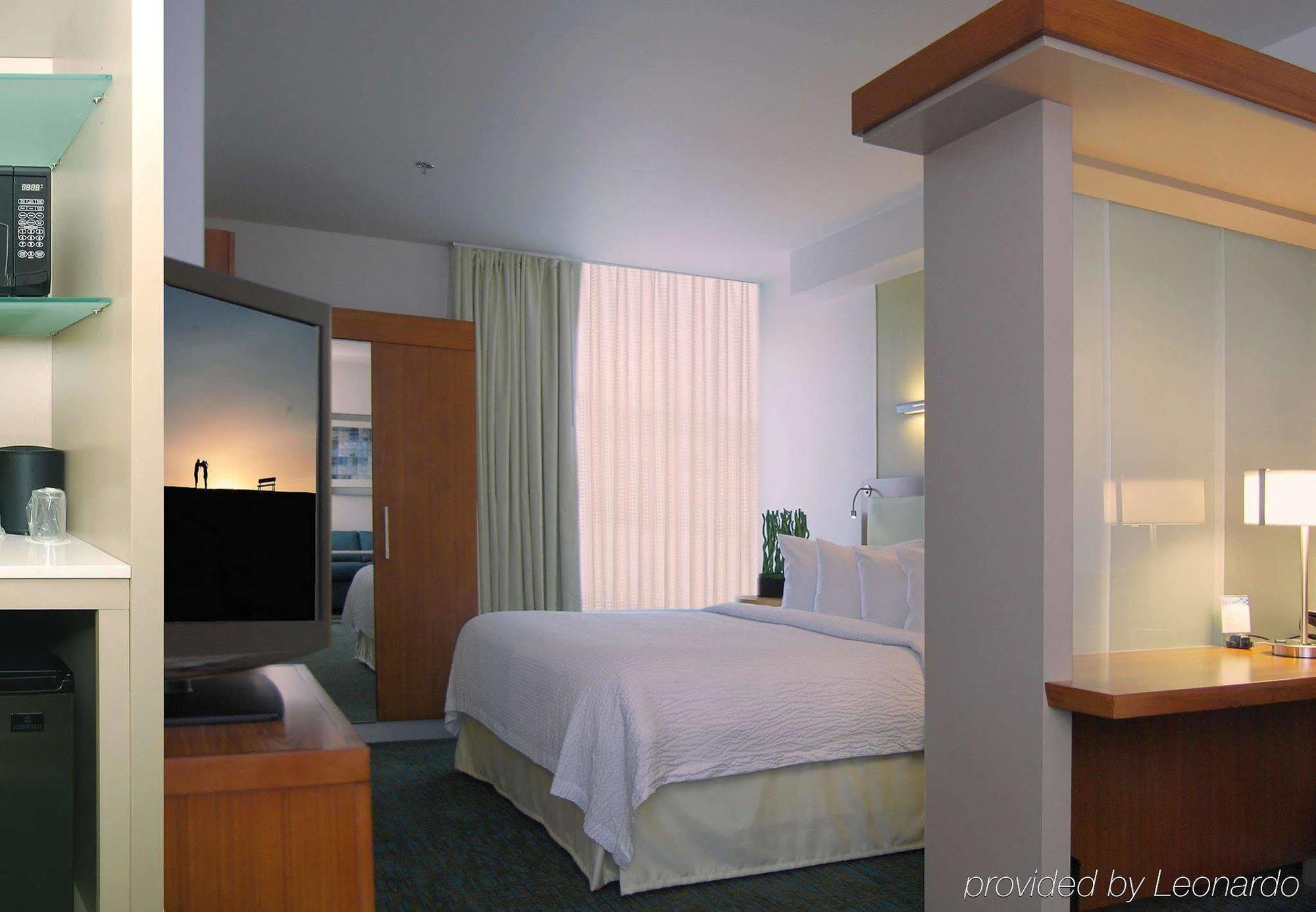 Springhill Suites By Marriott Las Vegas North Speedway Buitenkant foto